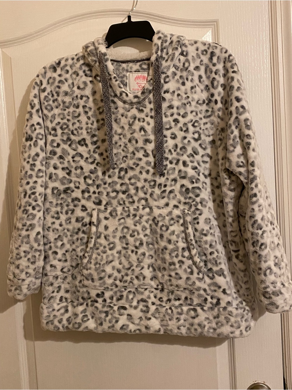 Faux fur animal print Members Mark Cozy Plush Pullover hooded sweater sweatshirt